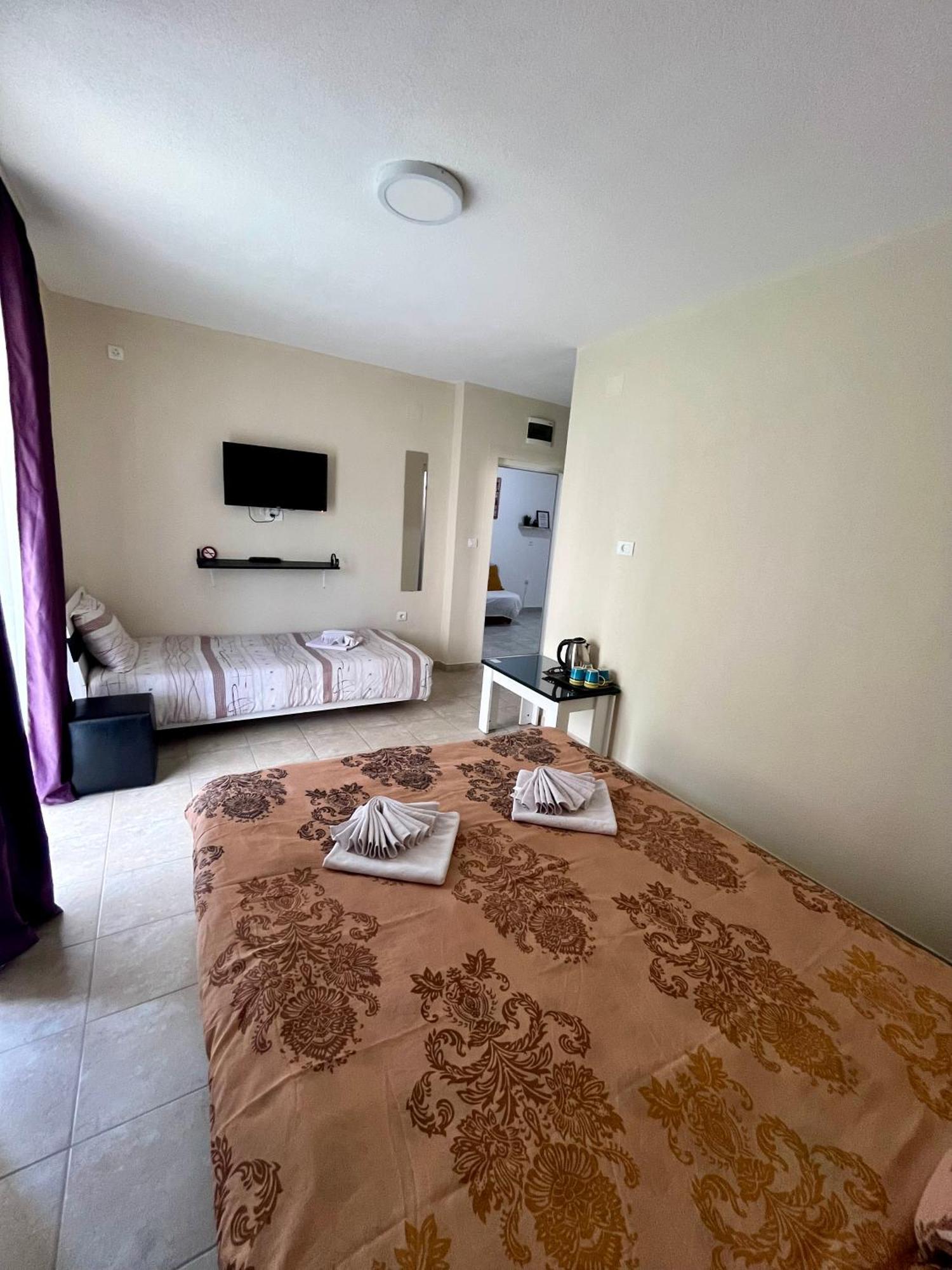 Lux Ohrid Apartment Exterior photo