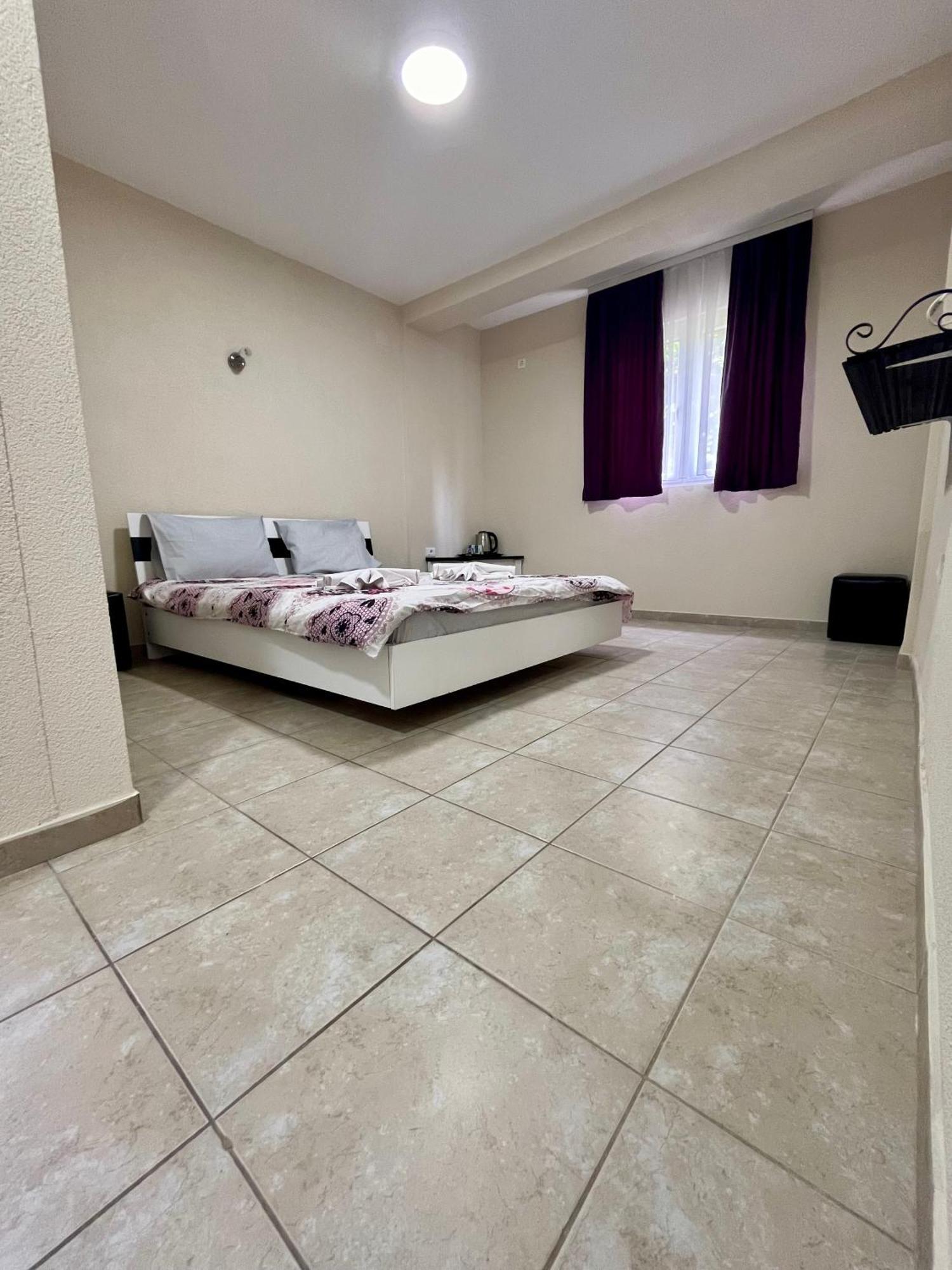 Lux Ohrid Apartment Exterior photo