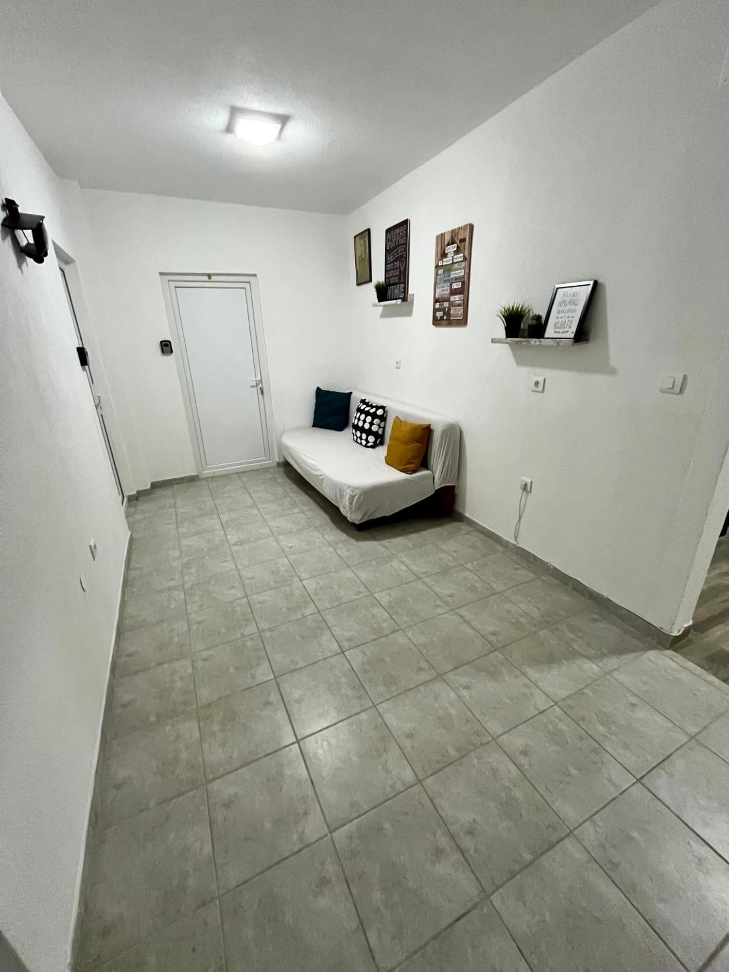 Lux Ohrid Apartment Exterior photo