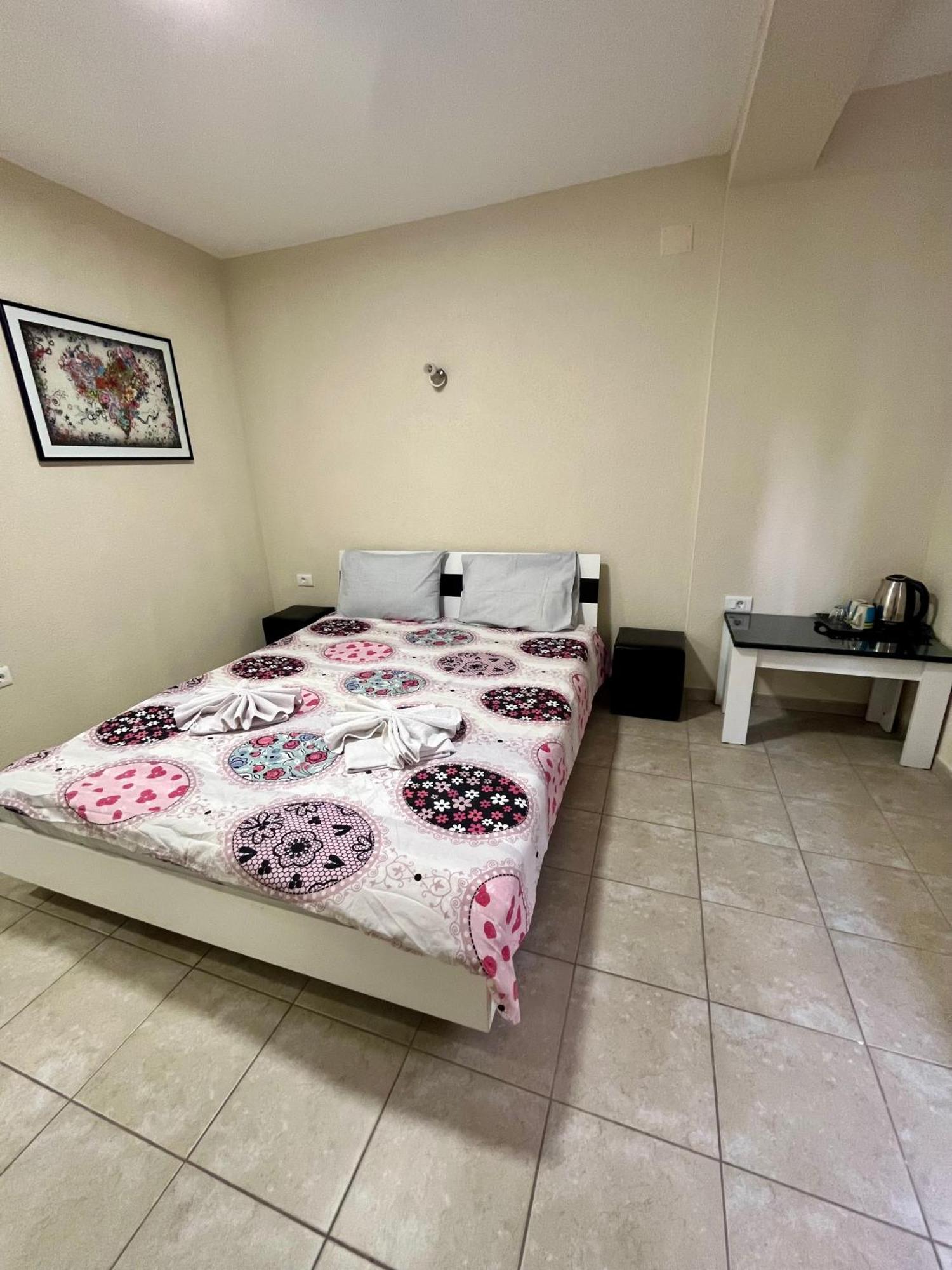 Lux Ohrid Apartment Exterior photo